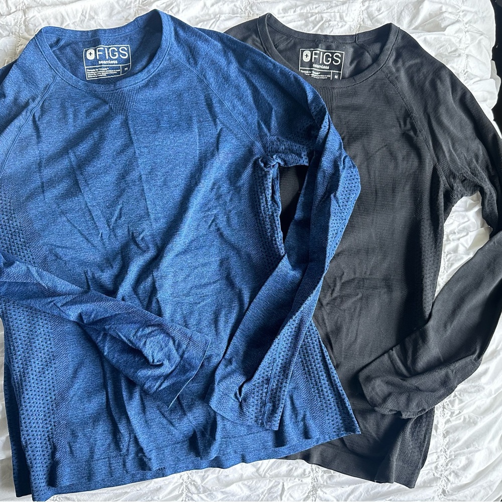 FIGS underscrub Blue and Black Shirts